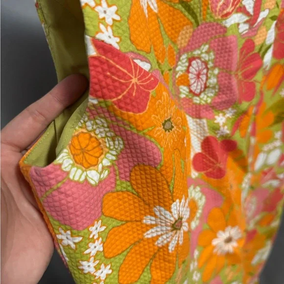 Lizgolf Textured Dress - Picture 3 of 4